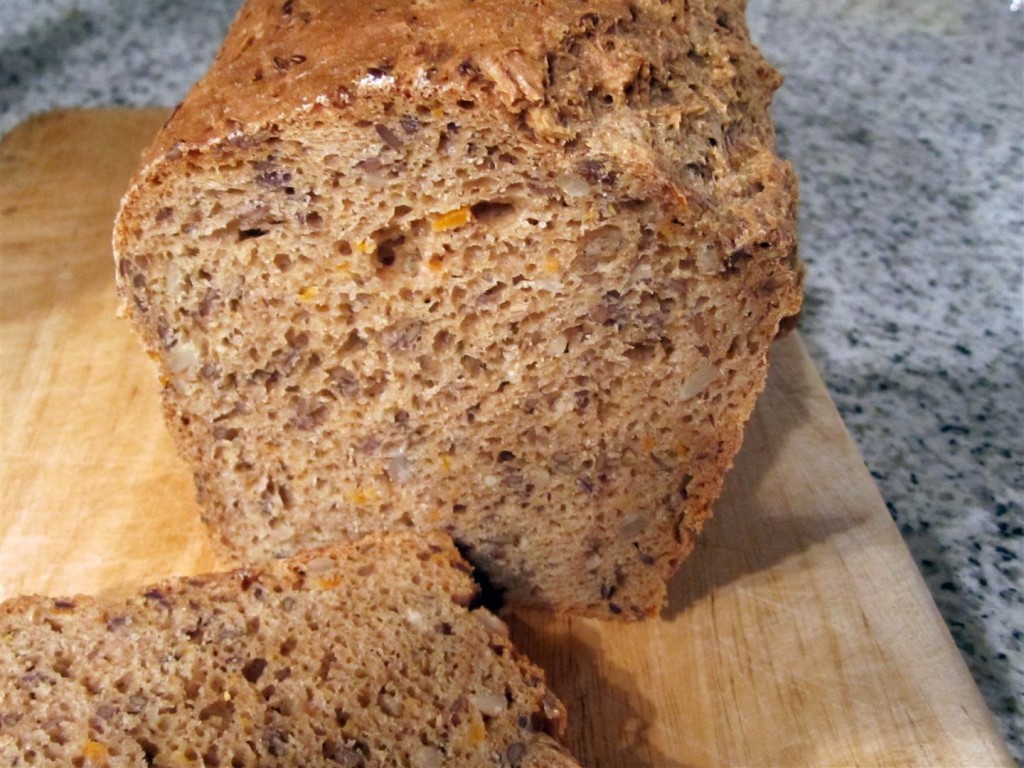 Dinkel-Vollkornbrot (2)