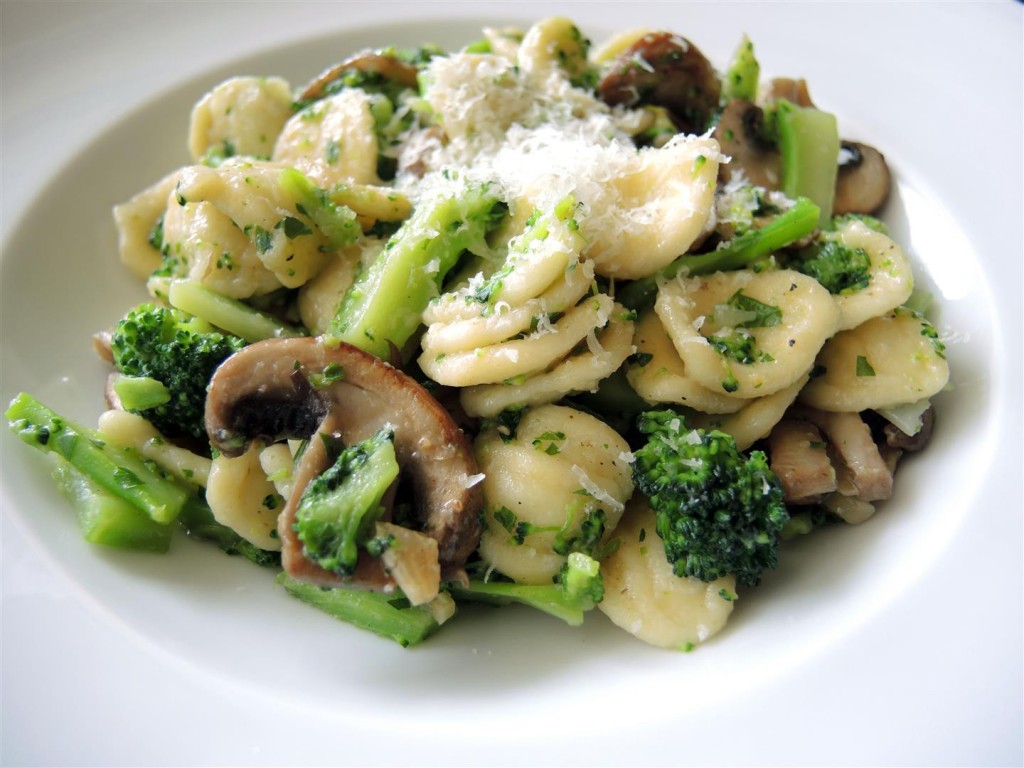 orecchiette mit brokkoli (1)