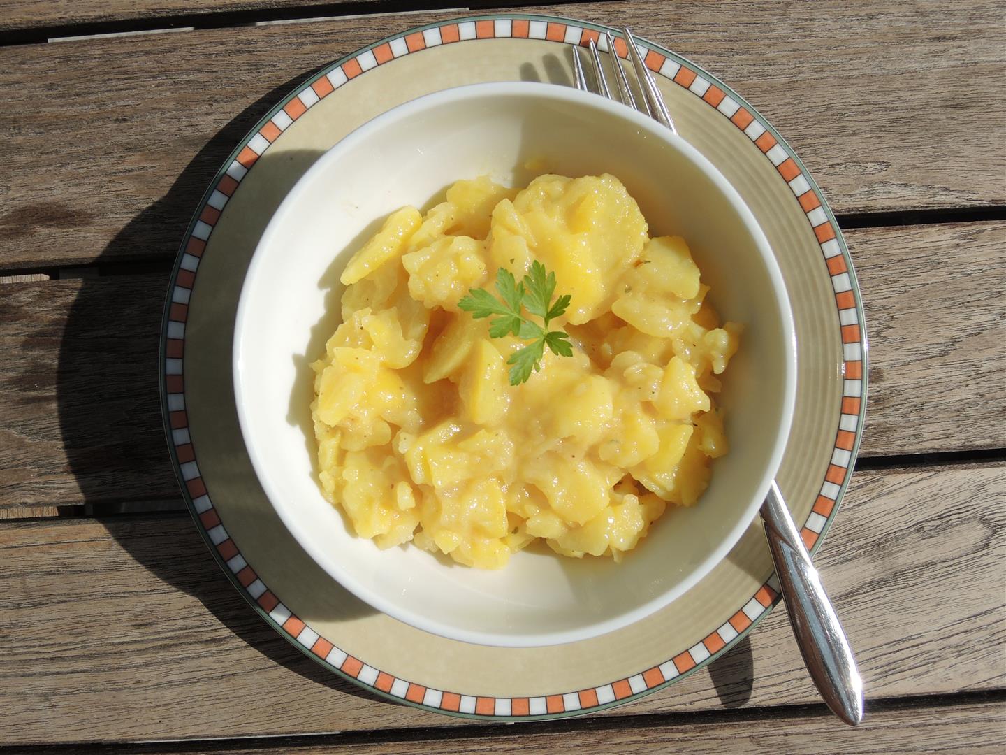Schwäbischer Kartoffelsalat aus der Sansibar - Chilirosen