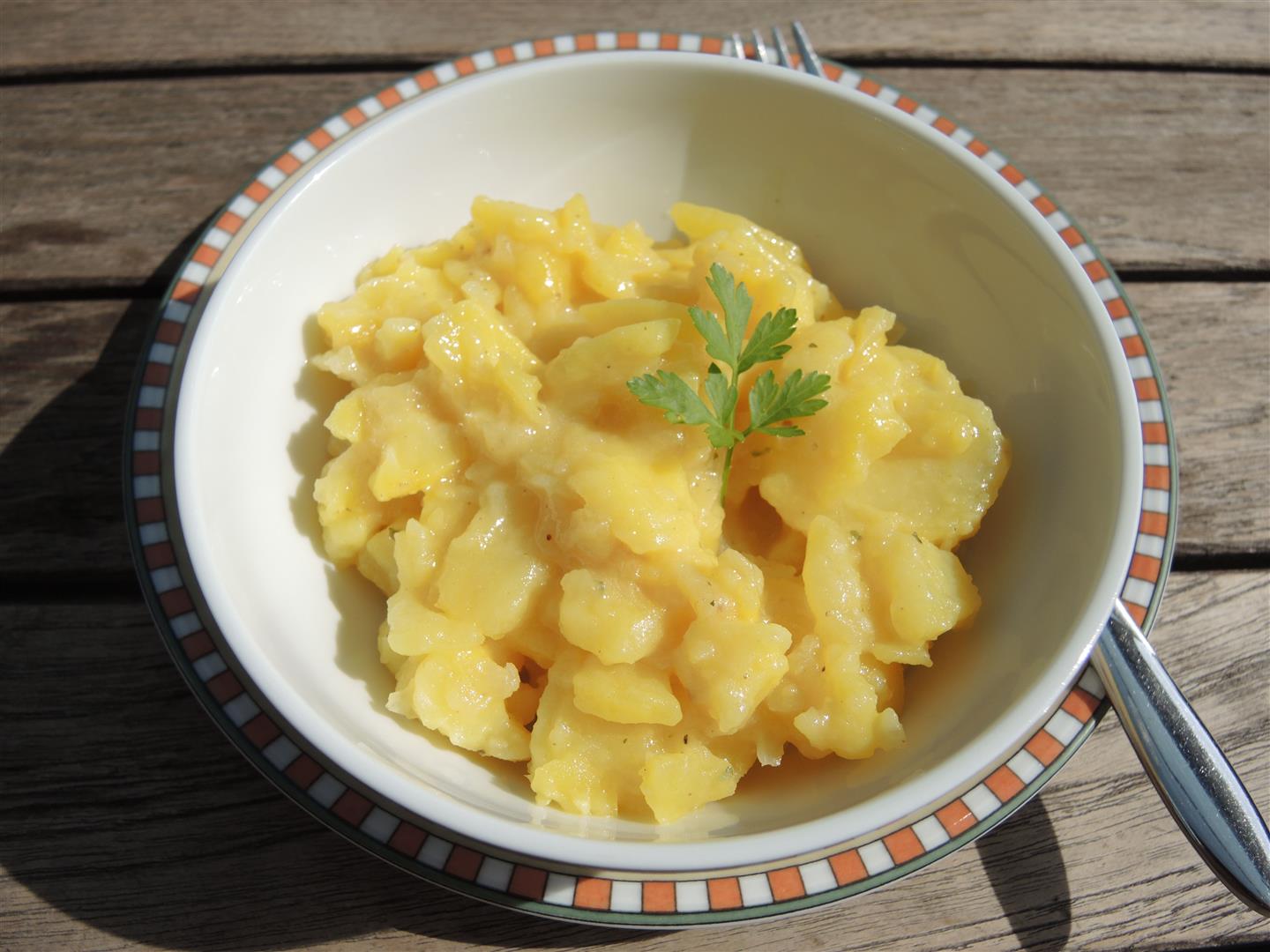 Schwäbischer Kartoffelsalat aus der Sansibar - Chilirosen