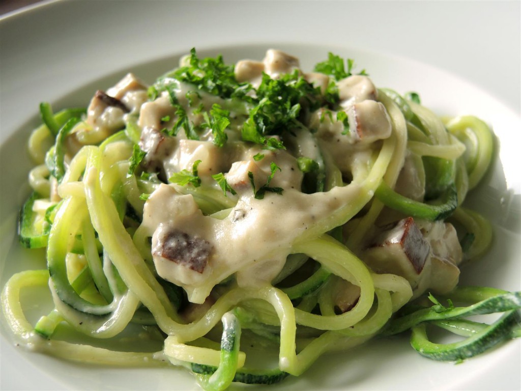 Zucchini-Spaghetti carbonara (1)