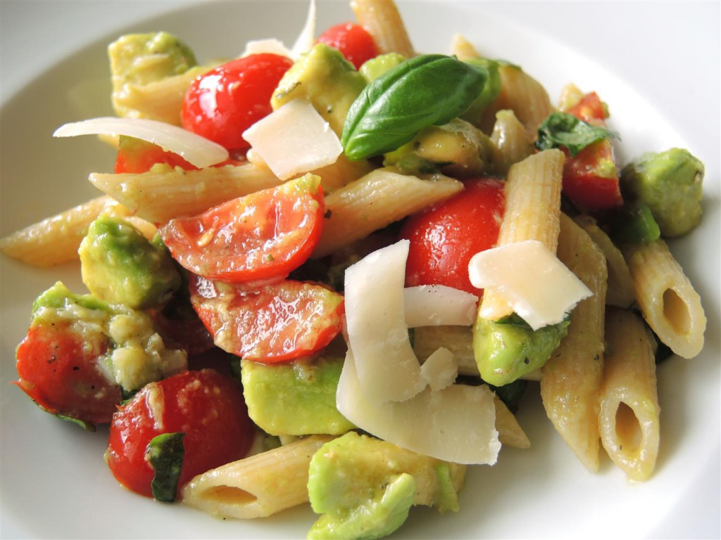 Avocado-Tomaten-Pasta (1)