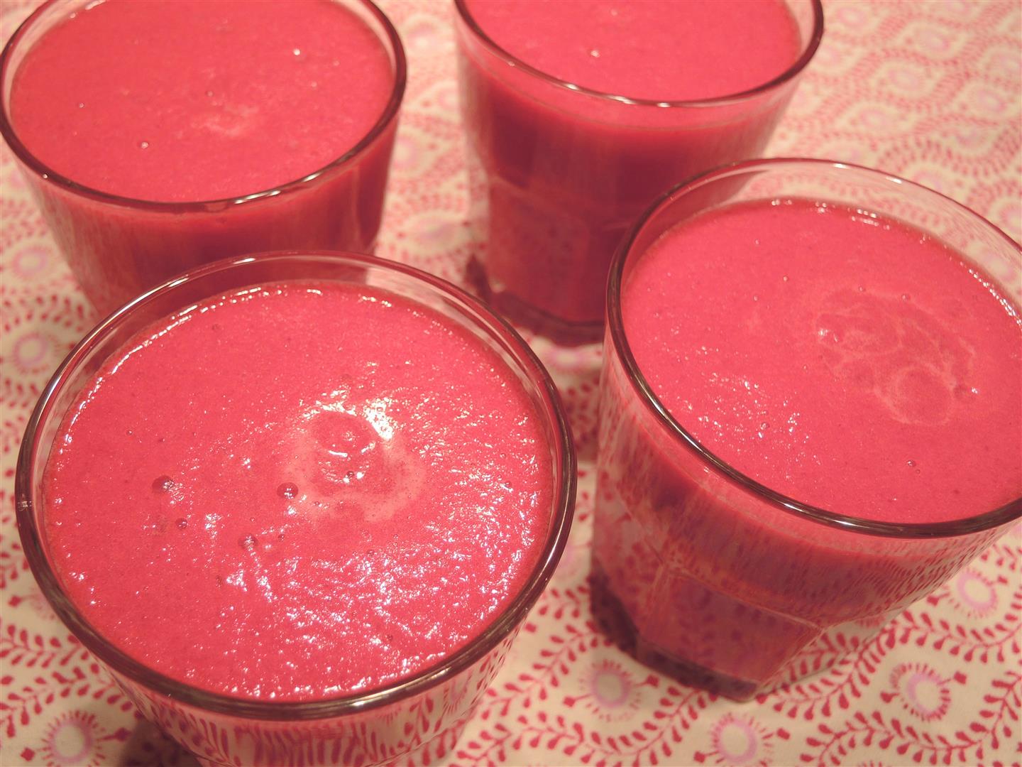 rote-bete-ananas-smoothie (1)