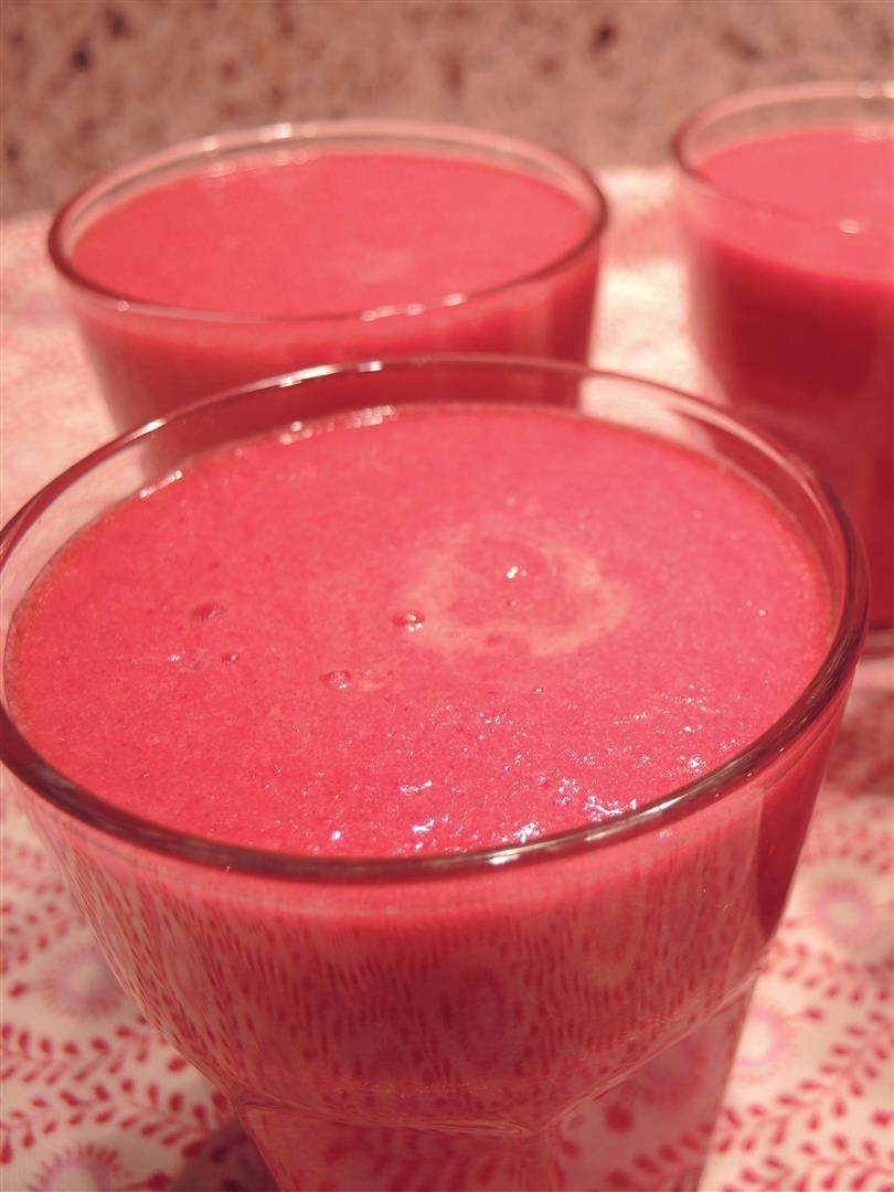 rote-bete-ananas-smoothie (2)