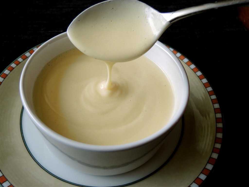 Leichte Sauce Hollandaise – perfekt zu Spargel - Chilirosen