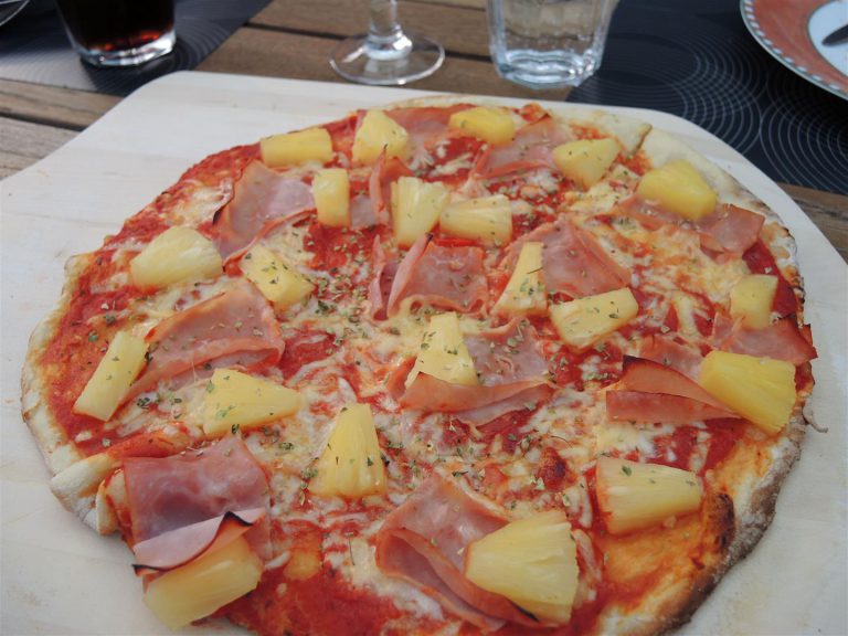 Die perfekte Pizza aus dem WeberGasgrill Chilirosen
